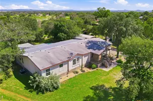 357 Dallas St, Bandera, TX 78003 - Photo 2