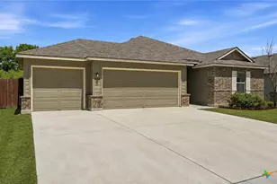 1958 Reserve Wy, New Braunfels, TX 78130 - Photo 2