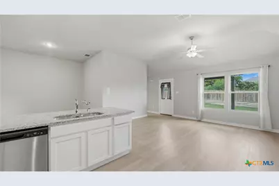 1958 Reserve Way, New Braunfels, TX 78130 - Photo 4