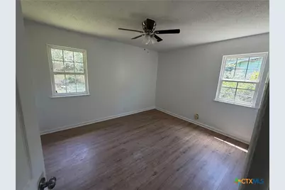 3602 Cypress Street, Victoria, TX 77901 - Photo 6
