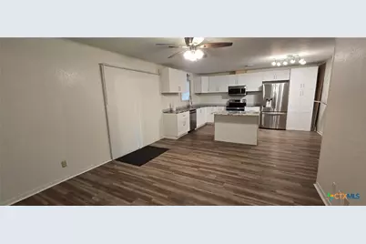 1611 N 10th Street, Killeen, TX 76541 - Photo 8