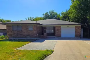 1611 N 10th St, Killeen, TX 76541 - Photo 2