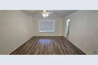 1611 N 10th Street, Killeen, TX 76541 - Photo 6
