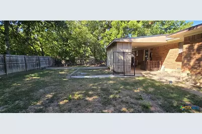 1611 N 10th Street, Killeen, TX 76541 - Photo 32