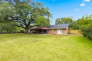 2201 College Dr, Victoria, TX 77901 - Photo 40