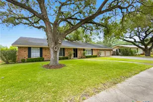 2201 College Dr, Victoria, TX 77901 - Photo 30