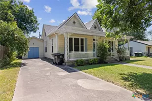 1011 N 15th St, Temple, TX 76501 - Photo 2