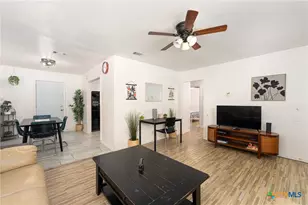 1802 N 10th St, Killeen, TX 76541 - Photo 14
