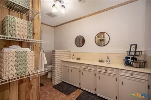 4291 County Rd 429, Lolita, TX 77971 - Photo 12