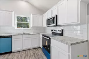 216 W Ruby Rd, Harker Heights, TX 76548 - Photo 12