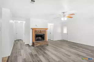 3908 Kevin Shaw Dr, Killeen, TX 76549 - Photo 6
