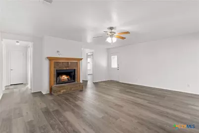 3908 Kevin Shaw Drive, Killeen, TX 76549 - Photo 4