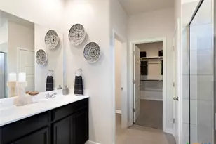 5524 McBride St, Cibolo, TX 78108 - Photo 8