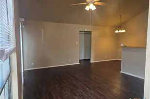 5226 Davy Crockett St, Temple, TX 76502 - Photo 4