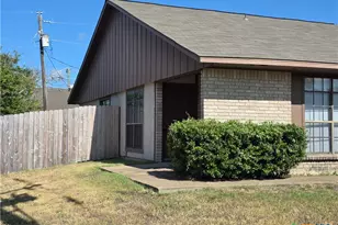 5226 Davy Crockett St, Temple, TX 76502 - Photo 2