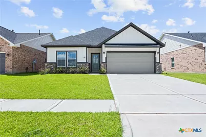 316 Cardinal Drive, Port Lavaca, TX 77979 - Photo 1