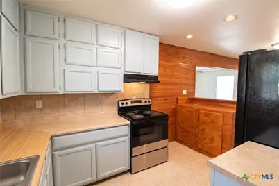 709 S 11th Street, Copperas Cove, TX 76522 - Photo 6