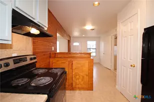 709 S 11th St, Copperas Cove, TX 76522 - Photo 4