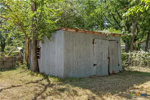 1803 N Fannin Ave, Cameron, TX 76520 - Photo 20