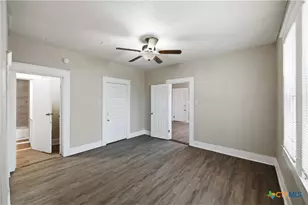 214 E Huff Ave, San Antonio, TX 78214 - Photo 10
