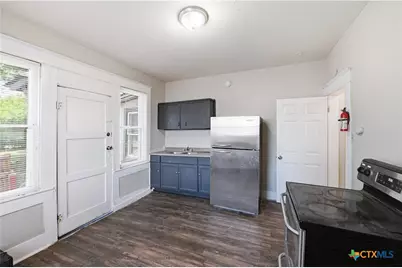 214 E Huff Avenue, San Antonio, TX 78214 - Photo 16