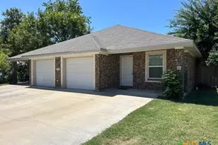 206 W Beeline Ln, Harker Heights, TX 76548 - Photo 1