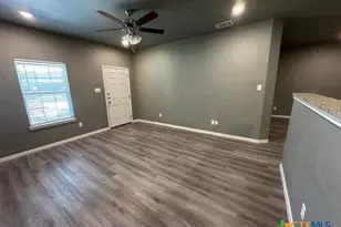 206 W Beeline Ln, Harker Heights, TX 76548 - Photo 6