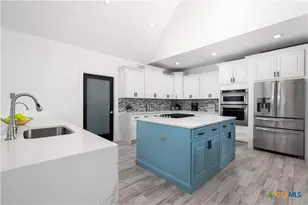 15 Vineyard Dr, San Antonio, TX 78257 - Photo 10