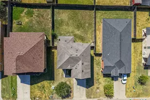 5810 Huntington Dr, Temple, TX 76502 - Photo 2