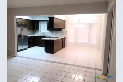 113 E Blancas Drive, Copperas Cove, TX 76522 - Photo 4
