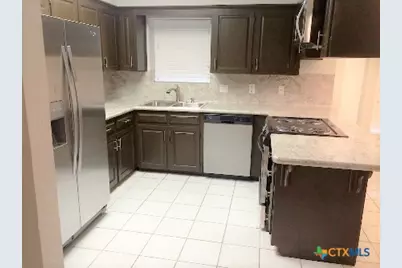 113 E Blancas Drive, Copperas Cove, TX 76522 - Photo 6