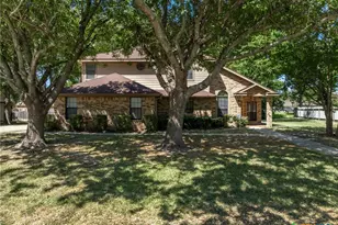 2018 Caribou Trail, Harker Heights, TX 76548 - Photo 2