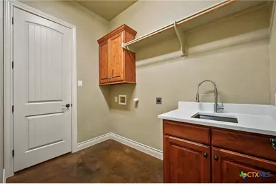 920 Gruene Spring, New Braunfels, TX 78130 - Photo 30