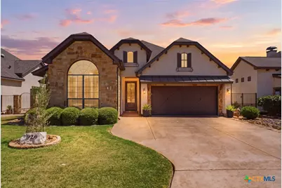 920 Gruene Spring, New Braunfels, TX 78130 - Photo 2