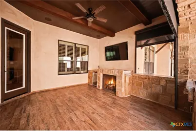 920 Gruene Spring, New Braunfels, TX 78130 - Photo 4