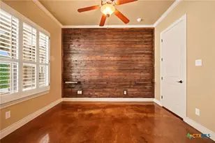 920 Gruene Spring, New Braunfels, TX 78130 - Photo 26