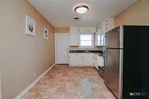 1503 E Virginia Ave, Victoria, TX 77901 - Photo 6