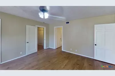 1503 E Virginia Avenue, Victoria, TX 77901 - Photo 22