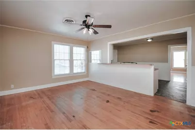 1503 E Virginia Avenue, Victoria, TX 77901 - Photo 16