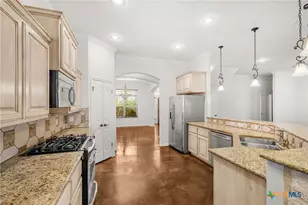 3917 Walden Creek Crossing, Harker Heights, TX 76548 - Photo 4