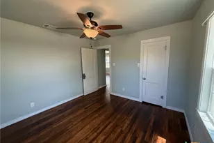 111 N 16th St, Gatesville, TX 76528 - Photo 16
