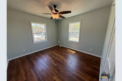 111 N 16th Street, Gatesville, TX 76528 - Photo 20