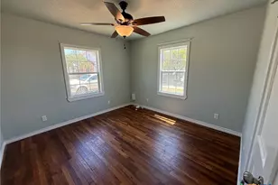 111 N 16th St, Gatesville, TX 76528 - Photo 20