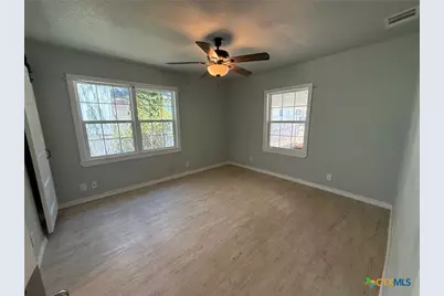 111 N 16th Street, Gatesville, TX 76528 - Photo 10