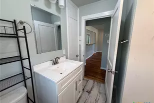 111 N 16th St, Gatesville, TX 76528 - Photo 18
