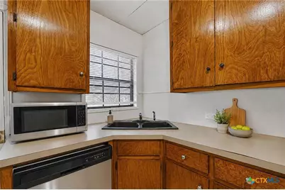 810 N 8th Street, Temple, TX 76501 - Photo 16