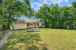 810 N 8th St, Temple, TX 76501 - Photo 26