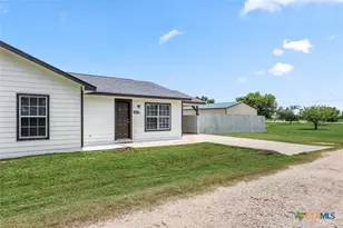 108 Gm Ln, San Marcos, TX 78666 - Photo 2
