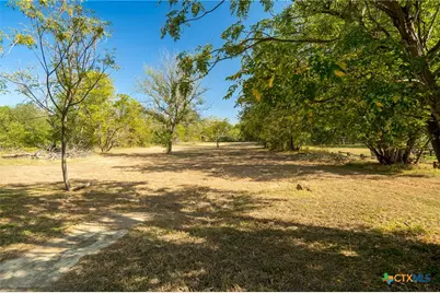 904 Linden Street, Bastrop, TX 78602 - Photo 8