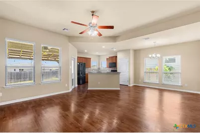 1009 Spring Terrace Loop, Temple, TX 76502 - Photo 4
